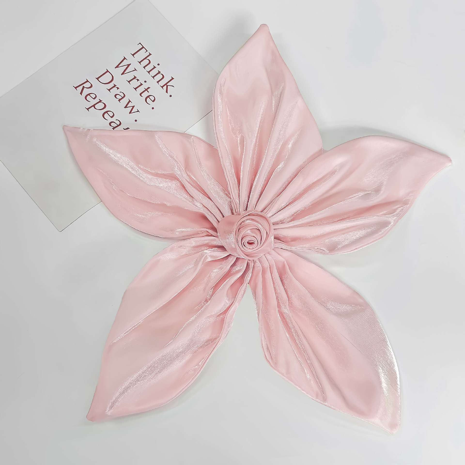 Nuevo diseño europeo y americano simple sensación de decoración de tela flor estereoscópica flor de pecho tela accesorios chaqueta corta cabina de manga image 9