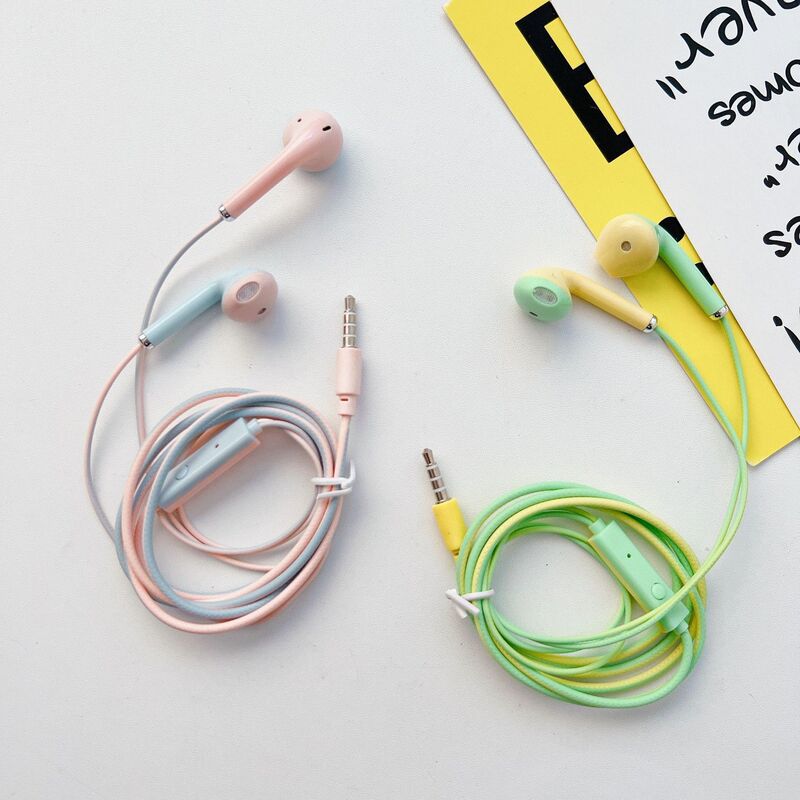 Macaron Two-Color Color Matching Heavy Bass Earphones Earbuds Wired Earphones Mobile Phone Universal Student Girl Heart Earplugs