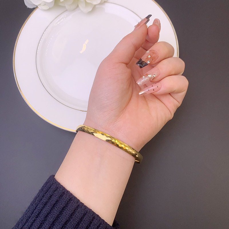 Brazalete de oro francés de Vietnam, brazalete de boca cerrada en forma de diamante láser brillante, joyería de lujo ligera femenina durante mucho tiempo