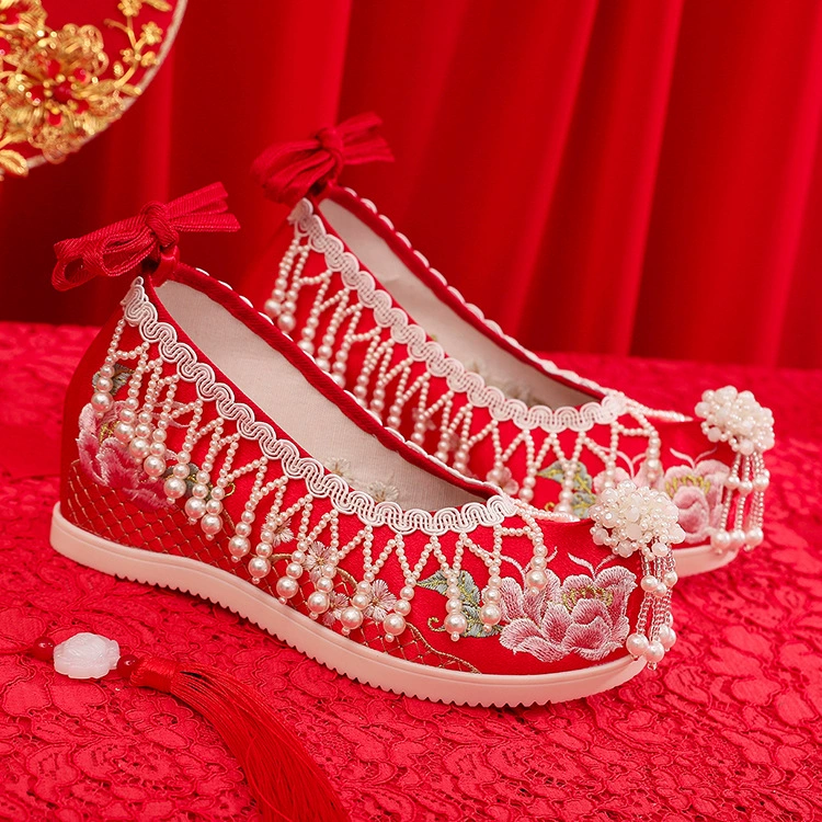 2023 Новые Туфли Xiuhe Свадебные Туфли Высокий Каблук Китайская Свадьба Старый Пекин Вышивка Бисером Ханьфу Вышитые Туфли Свадебная Обувь