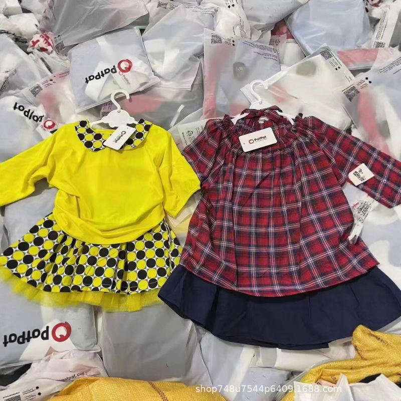 patpatクロスボーダーブランド外国貿易ホットセール夏のファッションカレッジスタイル男の子と女の子のスーツ混合低価格卸売|undefined