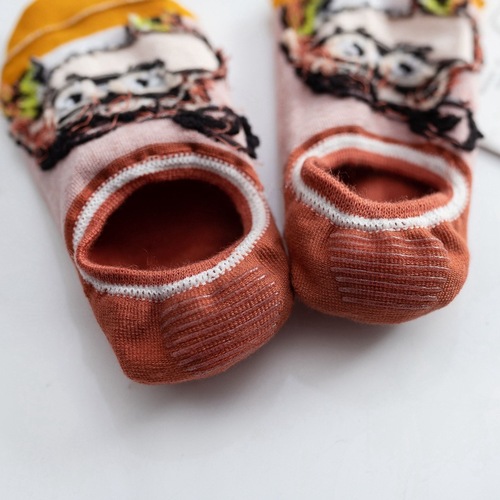 Summer thin silicone anti-fall socks Japanese cartoon women's boat socks Couple shallow socks invisible socks student socks