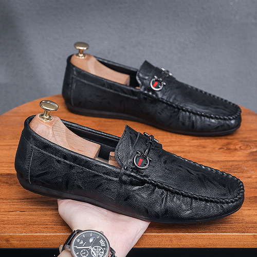  new spring Korean style casual shoes men's bean shoes men's driving slip-on slip-on shoes leather shoes loafers