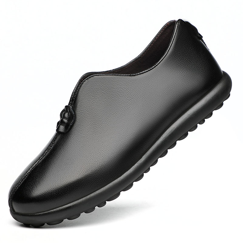 Primavera y verano nuevos viejos zapatos de tela de Beijing de cuero de ocio de los hombres de mediana edad y zapatos de padre primera capa de zapatos de los hombres de piel de vaca