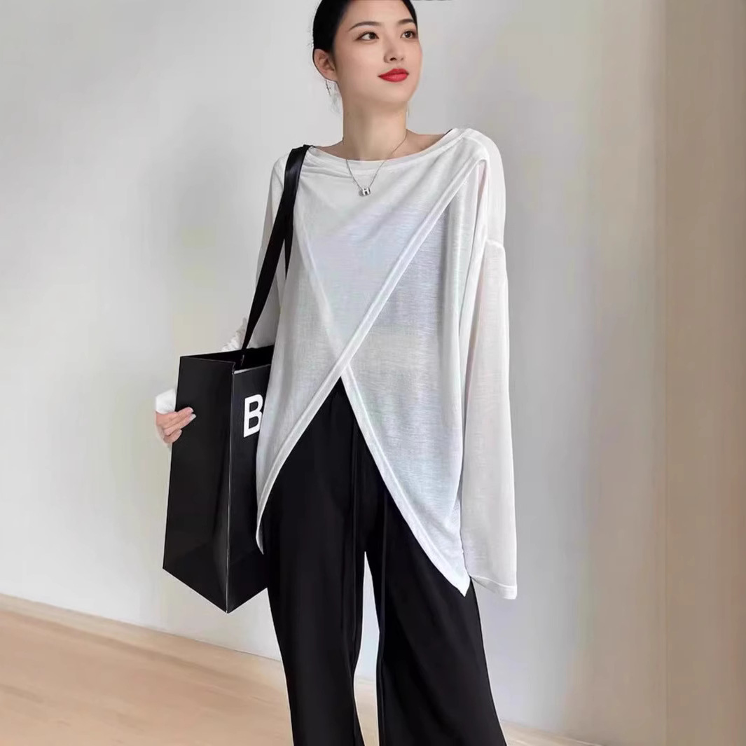 Thin, slightly sheer, split-hem sun-protective long-sleeved T-shirt for women, summer Korean style, 2025 new candy color loose air-conditioning cover-up.