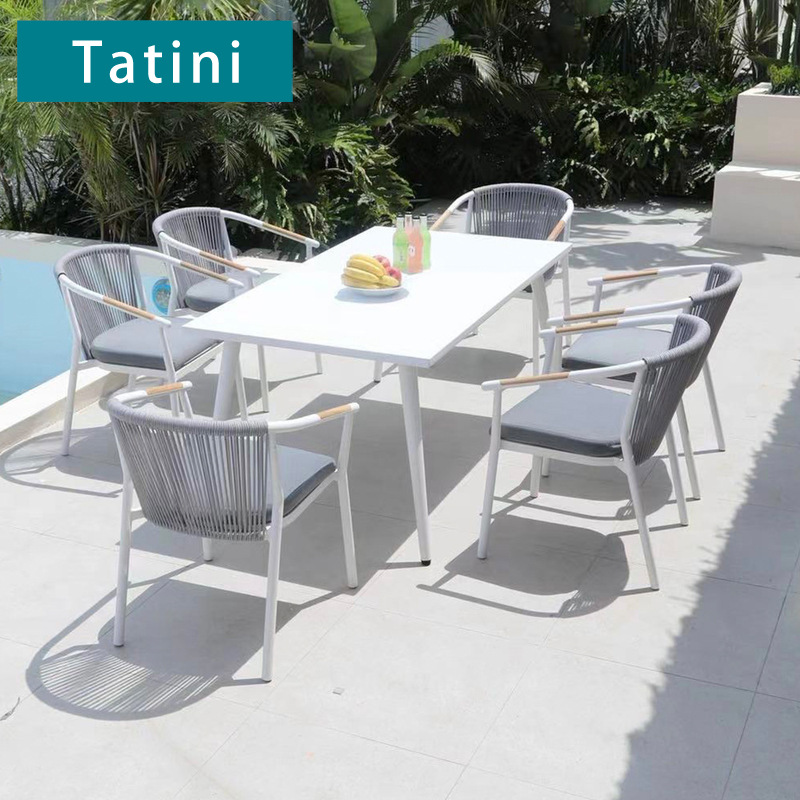 Mesa y silla de patio al aire libre combinación de villa de ocio hotel jardín al aire libre tela de caña balcón al aire libre combinación de silla de caña residencial