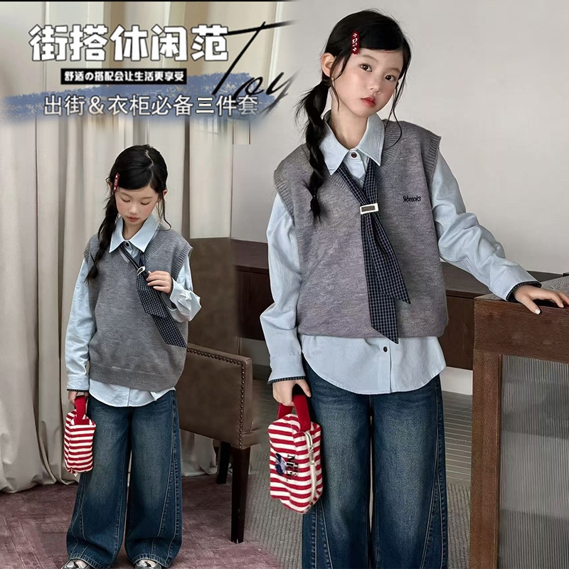 Girls' Outfit Autumn 2026 New Fashionable Children's Vest Shirt Jeans Baby Girl College Style Three-Piece Set