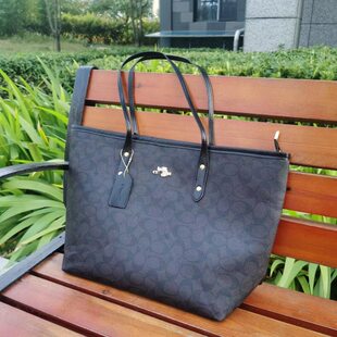[Specialty wholesale] Big -name explosion Tot bag Coac new shoulder bag large -capacity travel shopping basket