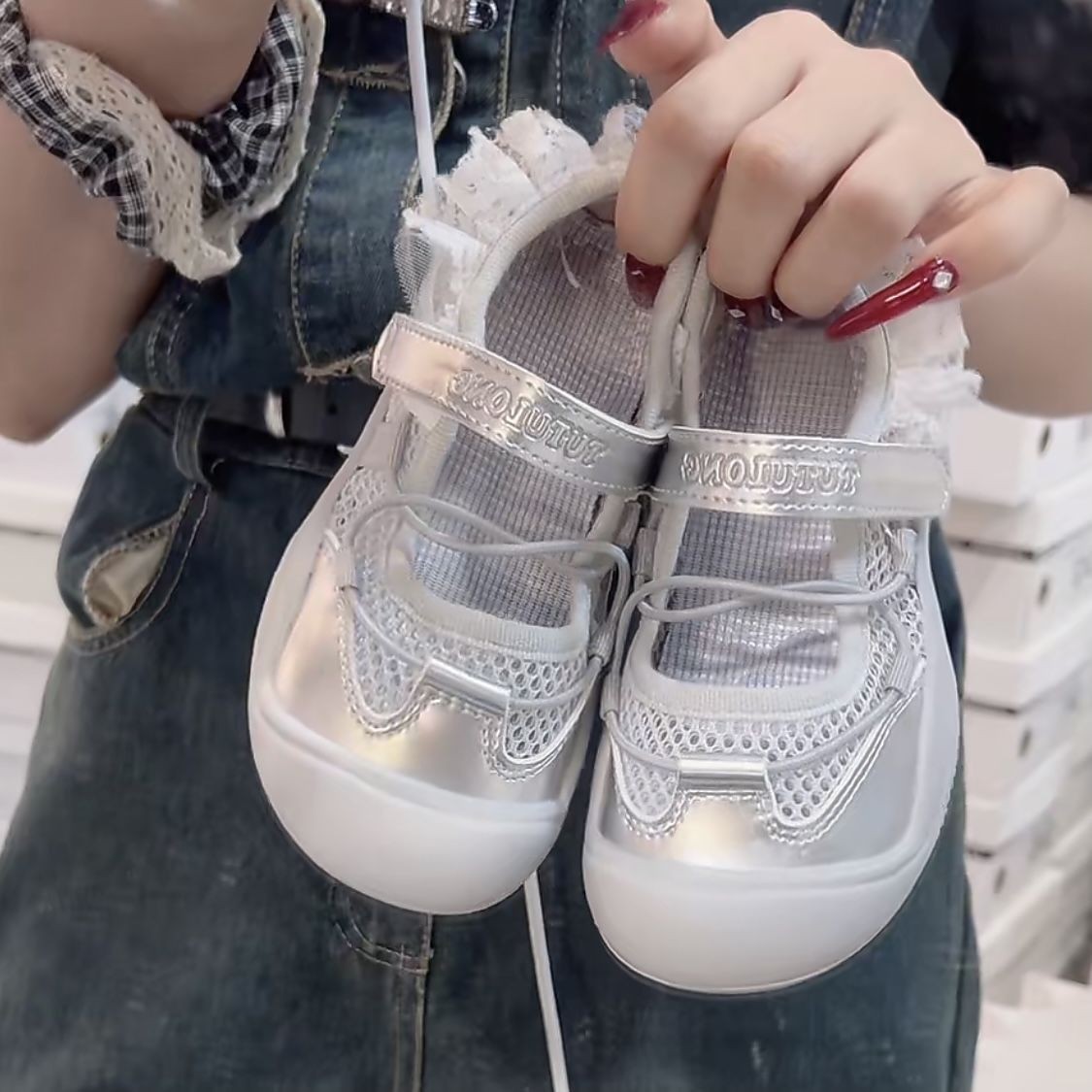 Sandalias deportivas estilo ballet para niñas Zapatos casuales de una sola red para niños 2025 verano nuevos zapatos de princesa Mary Jane para niñas image 4