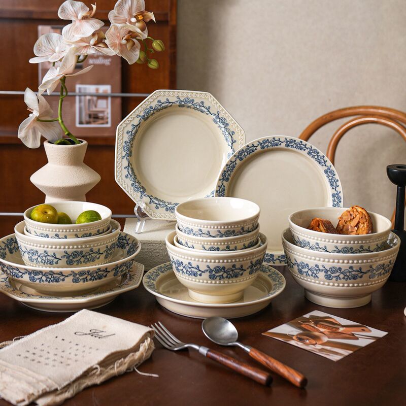 New French-style polka dot ceramic rice bowl, dish, dinner plate, and tableware set for home use and gift-giving New French-style polka dot ceramic rice bowl, dish, dinner plate, and tableware set for home use and gift-giving