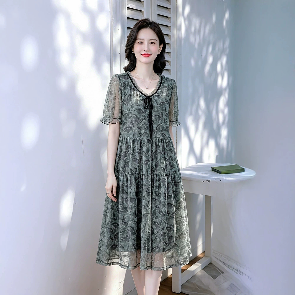 2024 New Plus Size Stylish Summer Dress for Middle-Aged and Elderly Mothers - Fashionable and Elegant Mid-Length Dress