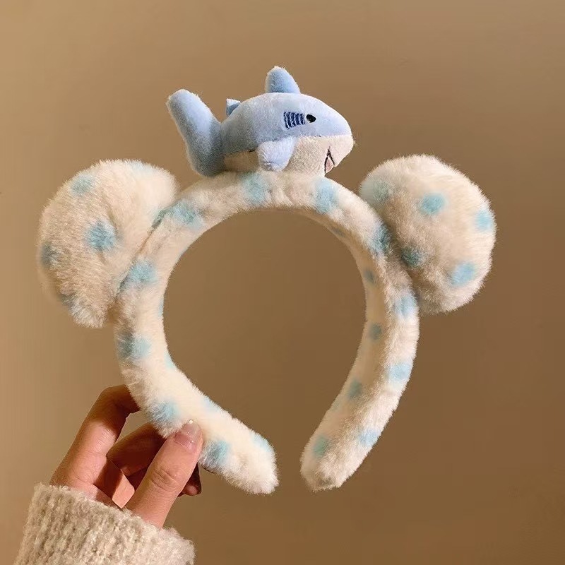 Otoño y invierno lindos estereoscópicos de peluche bandeja de cabello de dibujos animados orejas de gato orejas de conejo lavar la cara bandeja de cabello rojo al por mayor accesorios para el cabello