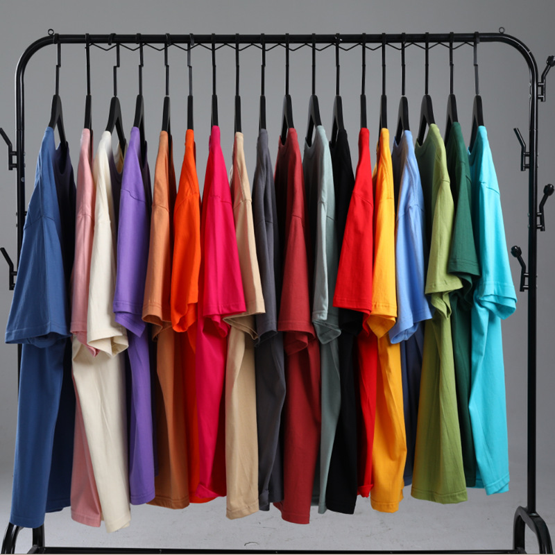 200g Japanese cotton heavy solid color seamless round neck bottoming shirt white short sleeve T-shirt men's and women's basic T-shirt 200g Japanese cotton heavy solid color seamless round neck bottoming shirt white short sleeve T-shirt men's and women's basic T-shirt