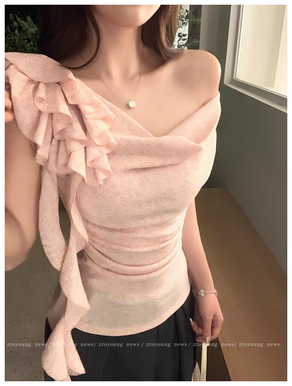 Asymmetric Ruffled Slim Tank Top
