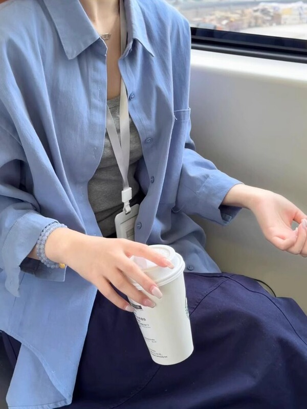 衬衣女款2025新款爆款漂亮小衫蓝色衬衫外套女夏季高级感通勤穿搭|undefined