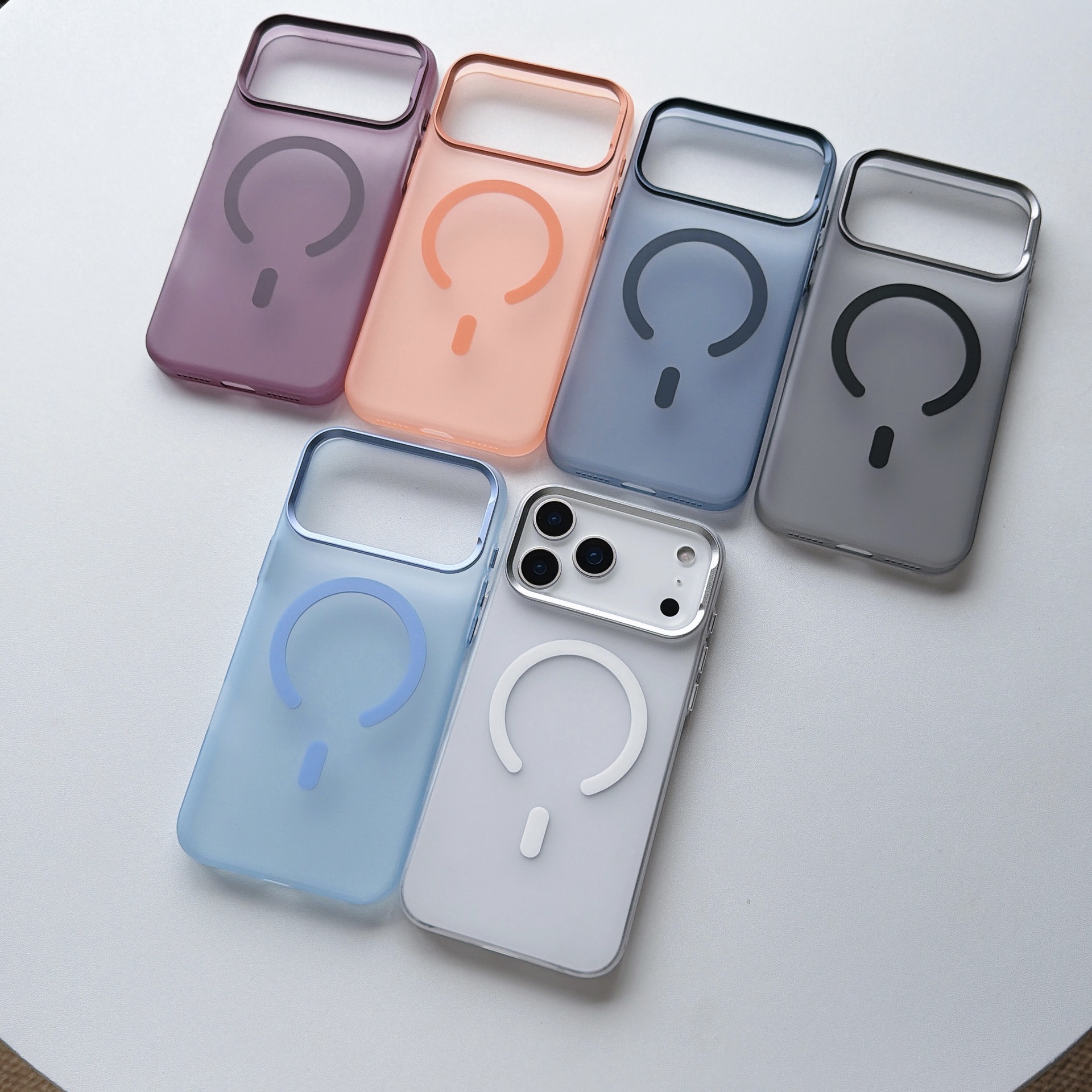 Suitable for iPhone 18 Pro Max Phone Case, Matte Original Color, Ultra-Thin Magnetic Suction, Apple 17 Protective Case, Pc Hard Shell