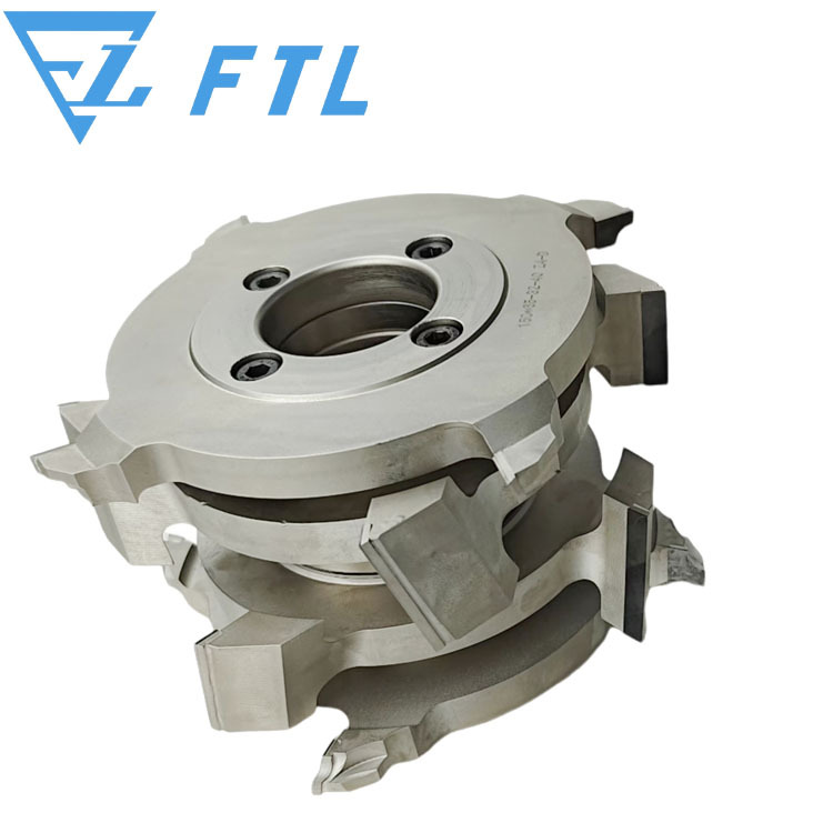 FTL  Դͷ���Ҷ���ľ�����ߡ��ſ򡢳�龵���ƴ�����龡�ʵľ��