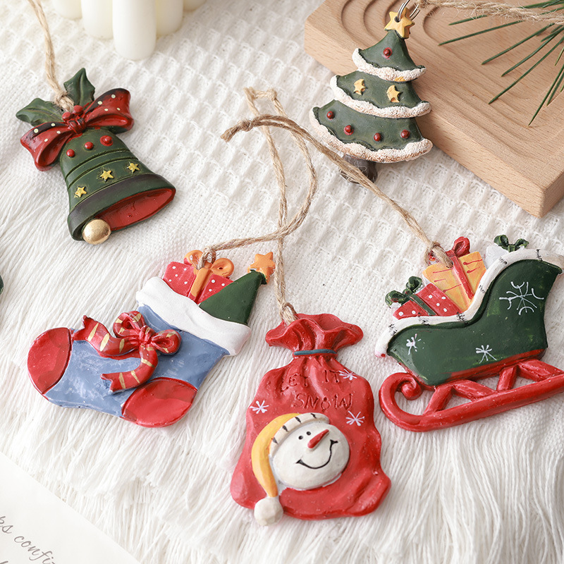 新しいクリスマスツリーの装飾品の小さなストラップ樹脂雪だるまギフトバッグ靴下レトロなストラップクリスマスそり|undefined