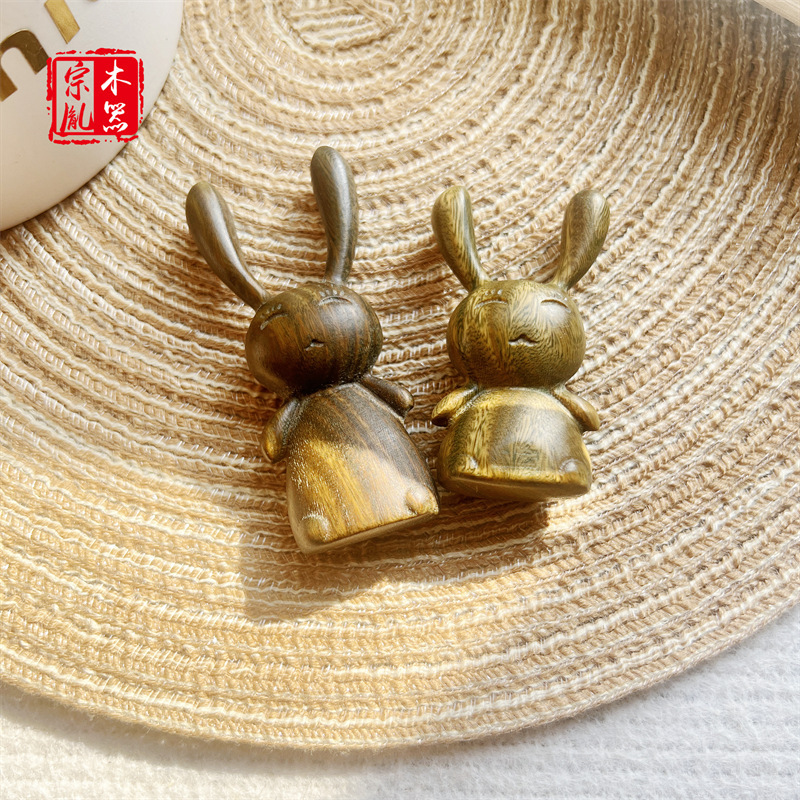 金糸木製の小さなウサギの鼻マッサージ器、美鼻器、小さなカエルのハンドピース、二足歩行マッサージ器、鼻かき器|undefined