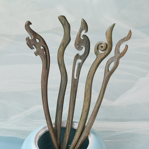 Chinese hairpin green sandalwood