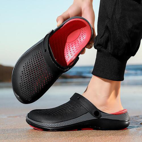 Men's new hole shoes, large size sandals, fashionable all-matching Baotou beach shoes, fashionable dual-purpose slippers wholesale
