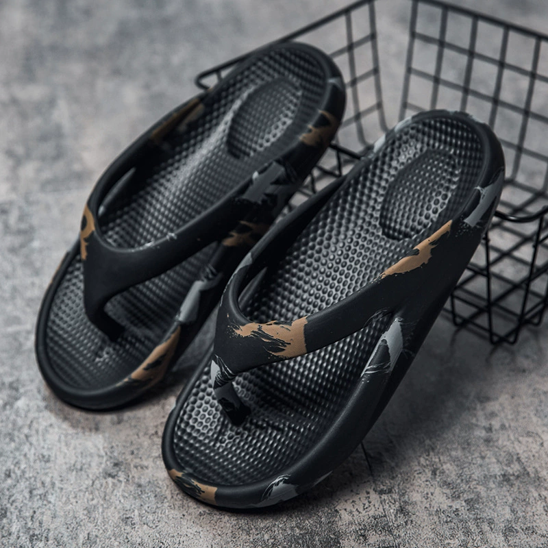 Новые летние шлепанцы большого размера для мужчин 2025 года, уличные пляжные сандалии на толстой подошве, легкие и дышащие парные сандалии-вьетнамки.