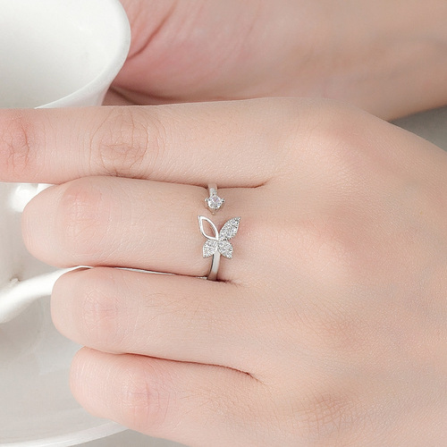 Korean version of 925 hand jewelry for women, simple temperament, fairy butterfly open zircon ring, manufacturer looking for agents.