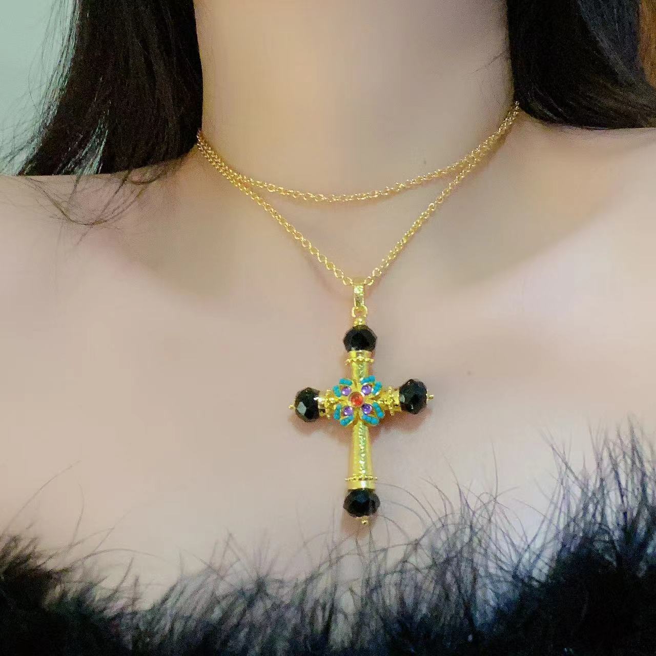 Middle Ancient Diamond Cross Pendant Necklace Women's European and American Sweet Cool Long Sweater Chain High-grade Light Luxury Niche Accessories Women