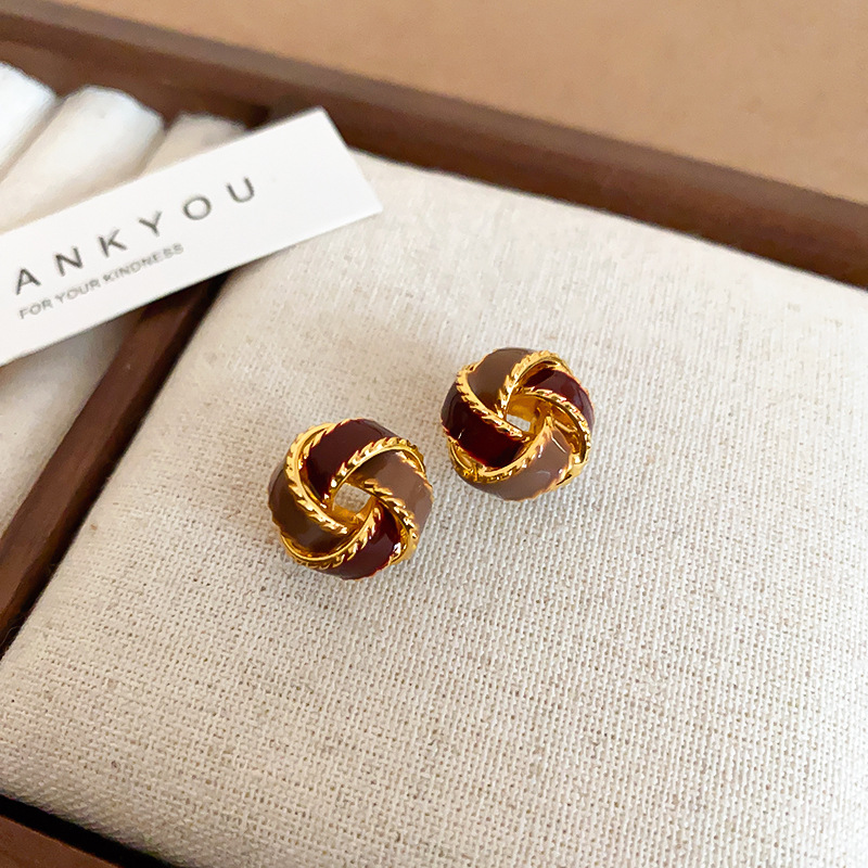 Silver Needle Oil Dropping Fried Dough Twists Cross Round Earrings Female Personality Earrings Temperament Earrings Small And High_voghion.com