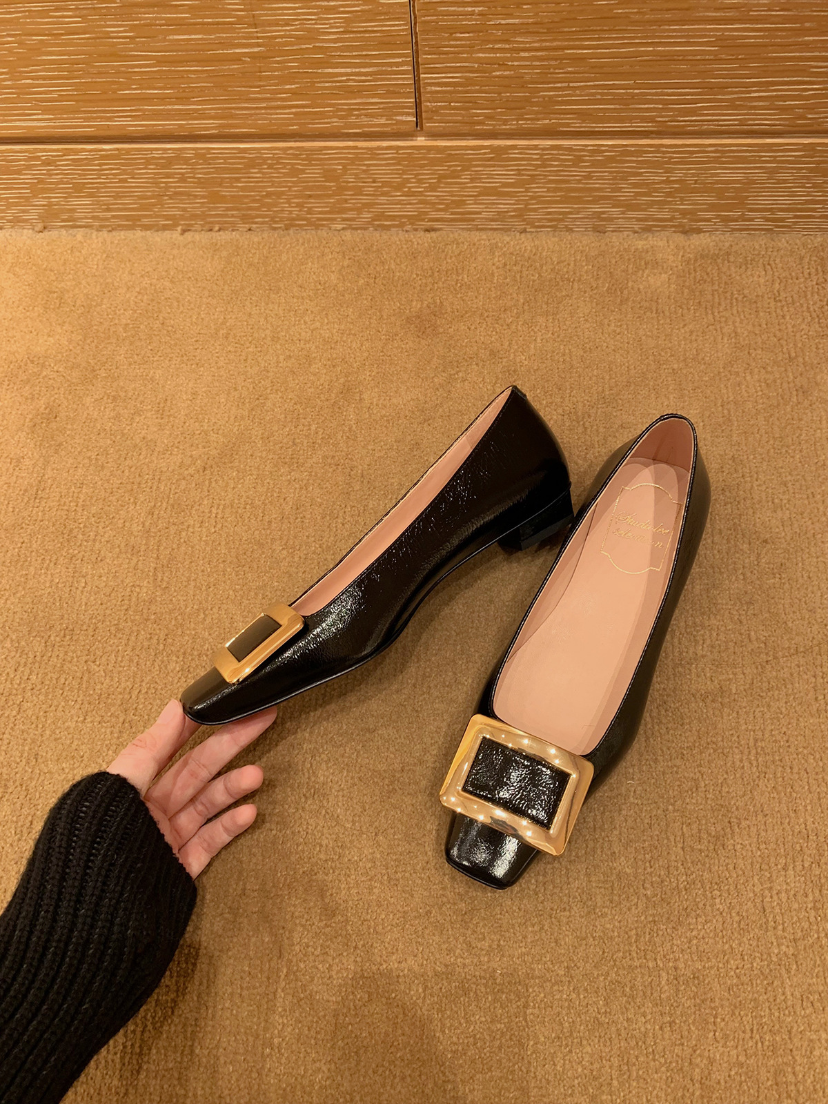 Black patent leather gold buckle (2.5) ready stock