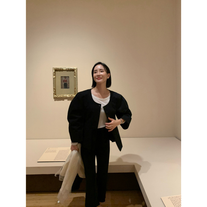 百搭 韩国东大门复古高级感别致纽扣短款外套女