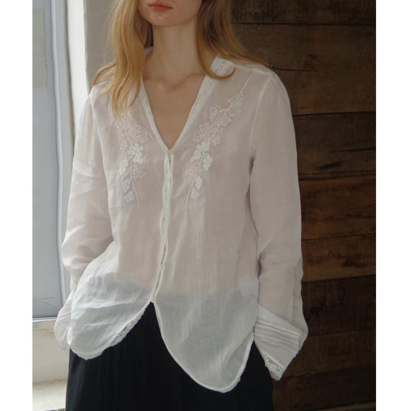 2026Ss 100% Ramie French Embroidery V-Neck Sheer Lace Blouse