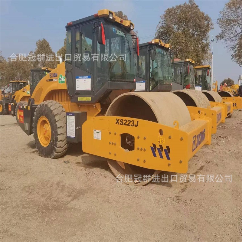 Comercio exterior XCMG 22 toneladas 26 rodillos de goma 20 toneladas 30 toneladas rodillos de acero dobles 3 toneladas 8 toneladas 14 toneladas rodillos