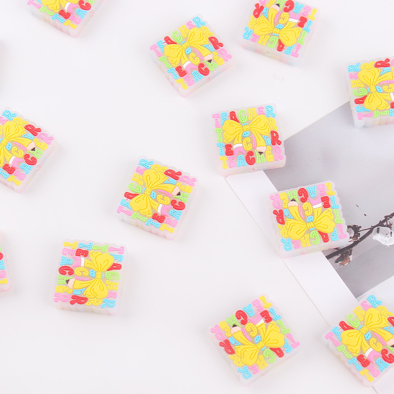 Productos para bebés cuadrados arco de goma de diente DIY creativo baby molar chupeta anti-caída accesorios de cadena