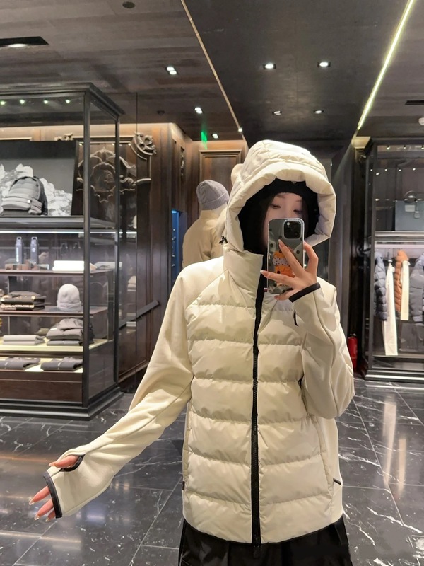 正确版现货原标M家纯色拼接字母徽标印花连帽长袖羽绒服男女同款|undefined