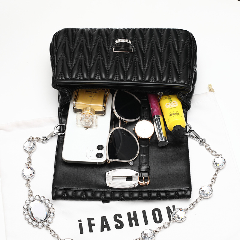 Sacos femininos pequeno saco quadrado nova moda este ano estilo coreano bordado saco de linha plissado rugas saco de corrente_voghion.com