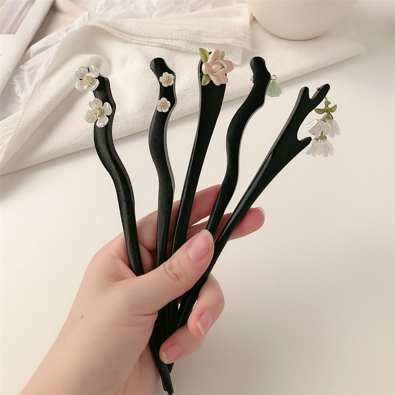 Pin de cabello de madera de sándalo femenino elegante flores de perlas detrás de la cabeza de la caja de cabello artefacto pin de cabello de estilo antiguo pin de cabello de alta calidad