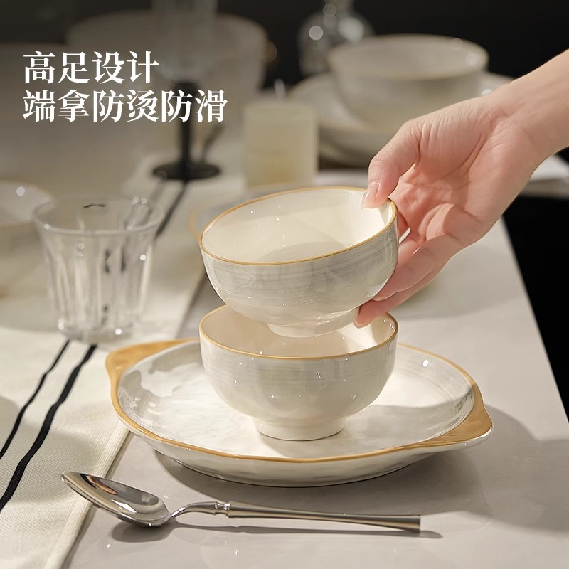 Conjunto simple de platos y platos de alto valor de cara, platos y platos caseros, platos y platos de fideos, platos y palillos, platos y cubiertos de cerámica, cajas de regalo