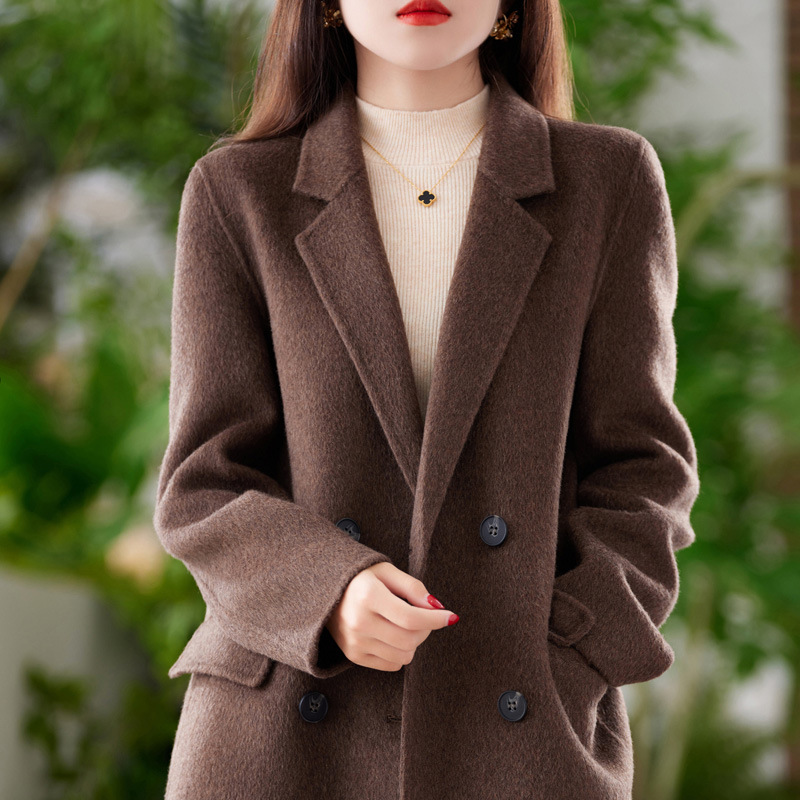 커피 브라운