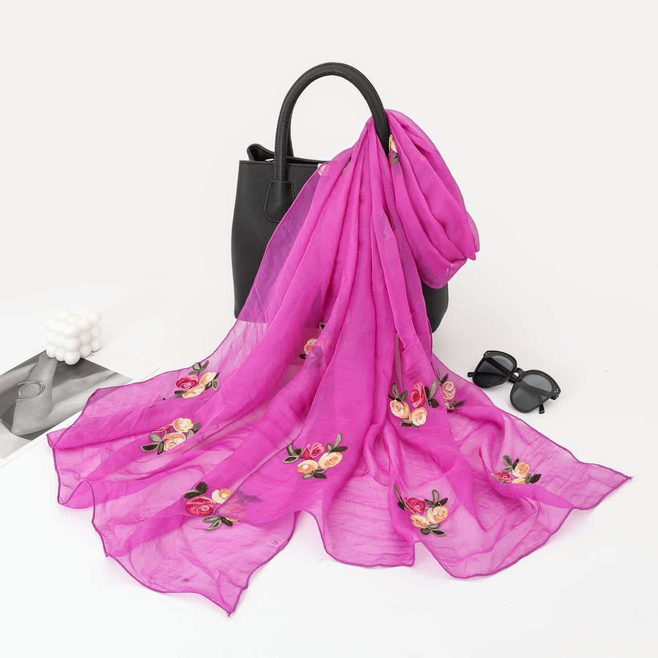 로즈 레드(세 꽃 쉬폰)