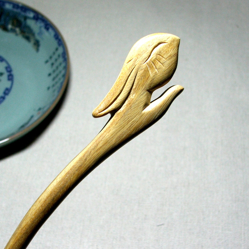 Moon Rabbit Green Sandalwood
