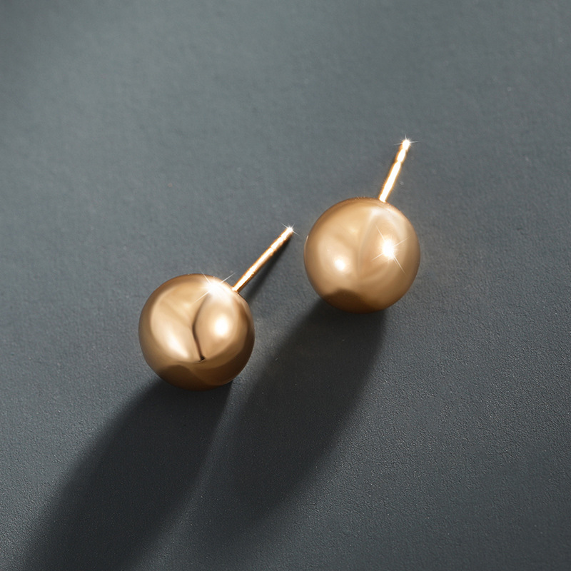 Xuping joyería 18k chapado en oro brillante ronda stud pendientes exquisitos pendientes de cuentas simples pendientes de joyería femenina al por mayor