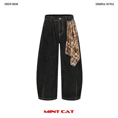 ミントCat 2024秋の新商品はアメリカのレトロな街のシンプルでゆったりした曲がり角のデニムのズボンを撮影します。