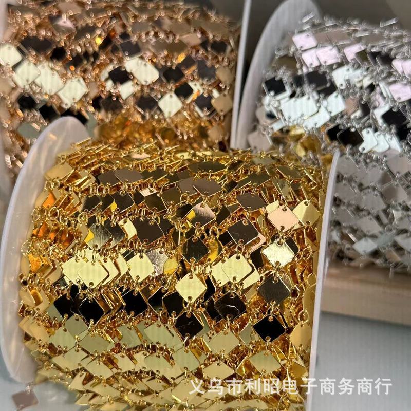 Diyチェーンのフラッシュの方のチェーンは生い茂っています。|undefined