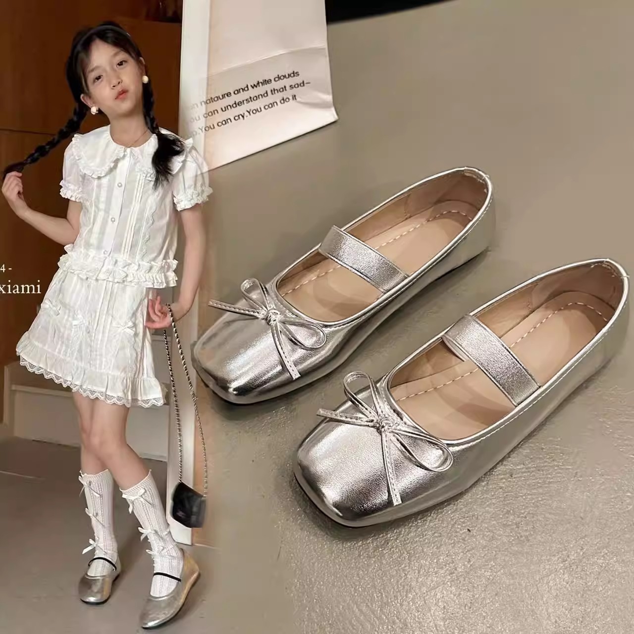 Girls' Silver Leather Shoes, Spring & Fall New Style, Medium and Large Kidsren's Princess Shoes, Girls' Fashionable Flats, Kidsren's Shallow Mouth Bean Shoes