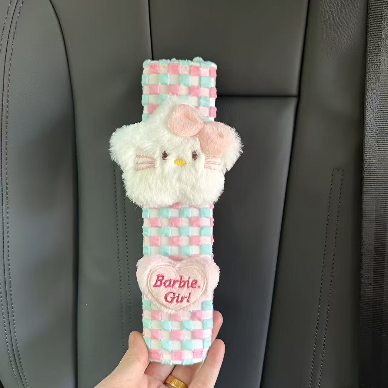 Car Tissue Bag Hanging Pouch Cute Star Pink Car Tissue Box for Interior Use Seat Tissue Bag Hanging Tissue Box