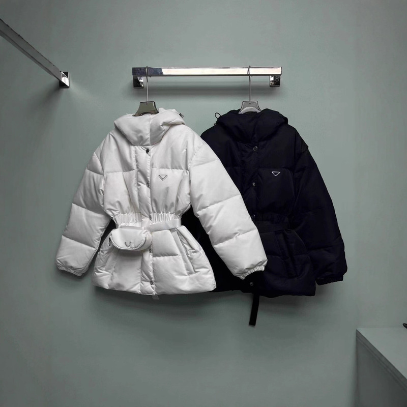 High-End Autumn and Winter New Style Hooded down Jacket with Waist Bag, Versatile, Slimming, Warm, Lightweight, and Comfortable