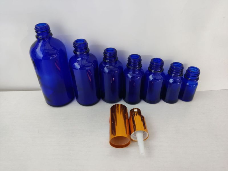 ブルーガラスサンプルスプレーボトル旅行ポータブルシルクスクリーンロゴ香水ボトル保湿香水ボトル卸売|undefined