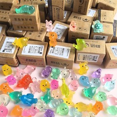迷你小动物快递盲盒小爪娃机小兔等摆件迷你小包裹纸盒树脂模型