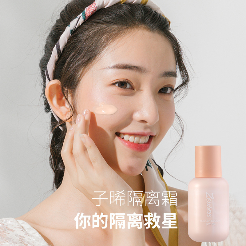 Biberón pequeño Crema aislante de belleza ligera BB Crema base líquida Crema aislante fácil de empujar Crema de maquillaje opcional de cuatro colores
